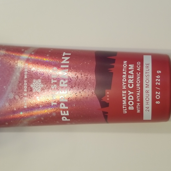 Bath & Body Twisted Peppermint Body Cream - Picture 3 of 4